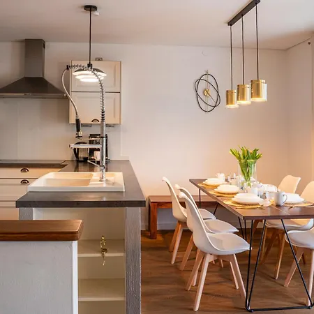 130m2 Loft - Balkon, Smart Tv, Badewanne, Kaffee *