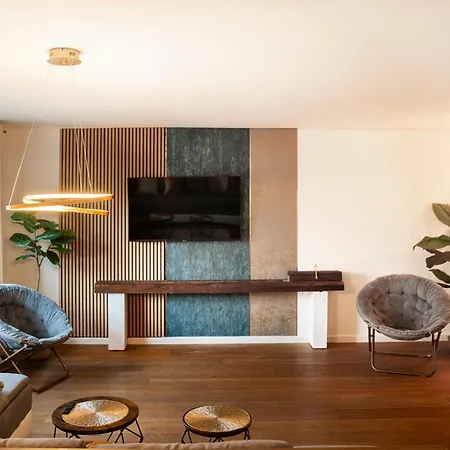 130m2 Loft - Balkon, Smart Tv, Badewanne, Kaffee Apartment